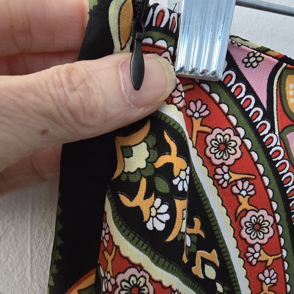 NWOT: Paisley Print Pants - Picture 4 of 5